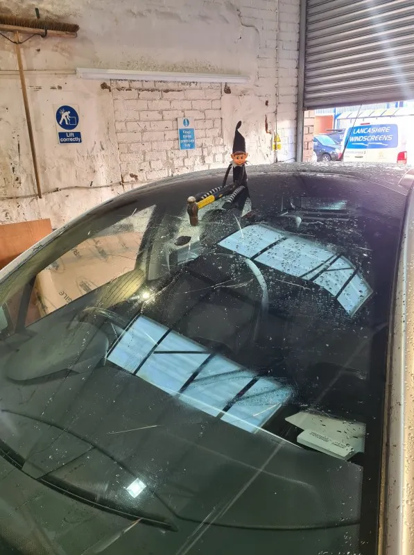 Lancashire Windscreens Ltd | Gallery 